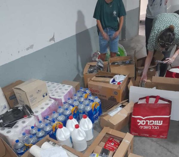 עם ישראל מאוחד: יוזמות האזרחים למען החיילים והדרום