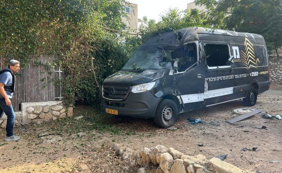 9 פגיעות ישירות בטילים על שדרות, גבר בן 40 נפצע בינוני מרסיסים