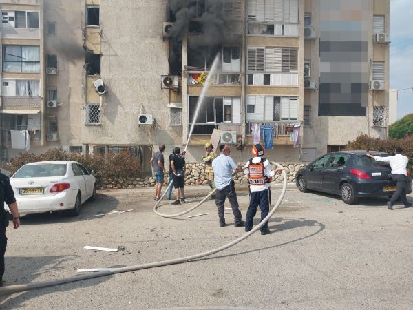 אזעקות באשקלון ואשדוד, דיווחים על פגיעות ישירות