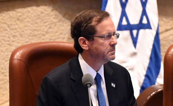 הרצוג: 'קולות מסוכנים לוקחים את המדינה אחורה'