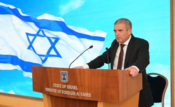 הירש לשגרירים: תדרשו שהממשלות יהיו לצד ישראל