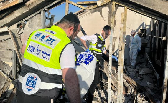 11 ימים לאחר הטבח: נמצאו גופות של אישה וילד בבארי