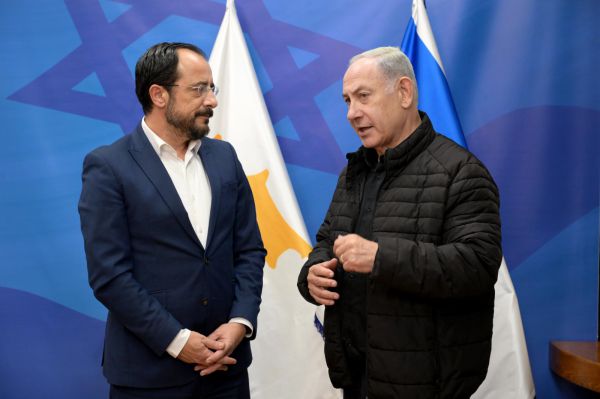 ביקור מדיני: נשיא קפריסין נפגש עם נתניהו והרצוג