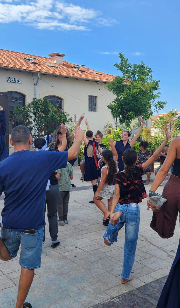 אסקפיזם: אירועי תרבות למשפחות המפונות