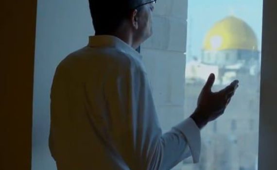 "ירושלים הבנויה": עמרם אדר בשיר לחיזוק החיילים