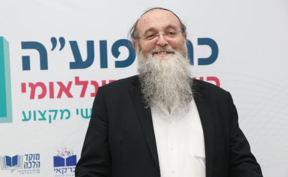 הרב מנחם בורשטין סופד לרב ברוך אזרחי זצ"ל