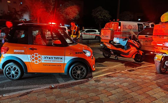 חשד לרצח: אישה נדקרה למוות ברכבה ברחובות