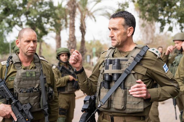 לראשונה מהמתקפה: הרמטכ"ל הגיע אל העוטף