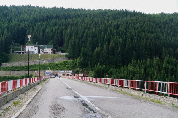 סורי זרק בקבוק תבערה בשגרירות ישראל ברומניה