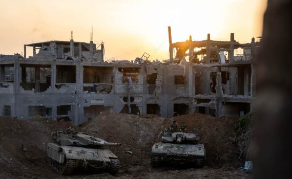 צלפים של חמאס תוקפים את צה"ל: "התפנו מביתכם במיידית"