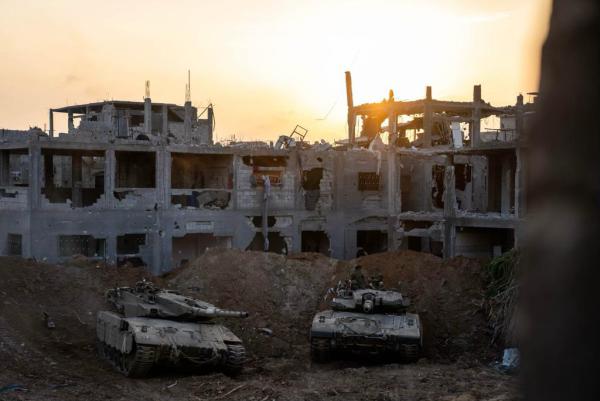 צלפים של חמאס תוקפים את צה"ל: "התפנו מביתכם במיידית"