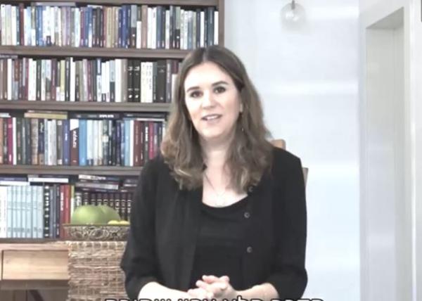 צנזורה בתאגיד? אמילי עמרוסי הושעתה משידורי רשת ב