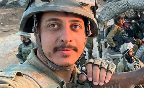 הרב לאו הספיד את הלוחם: "הנתינה שלך בלי גבול"