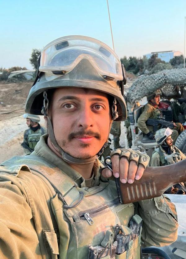 הרב לאו הספיד את הלוחם: "הנתינה שלך בלי גבול"