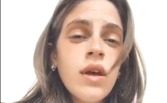 שום דבר לא יפגע בי: כנסיית השכל במחווה לנרצחת