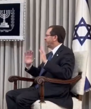 צפו: הקטע ש-BBC צנזרו בראיון של הרצוג