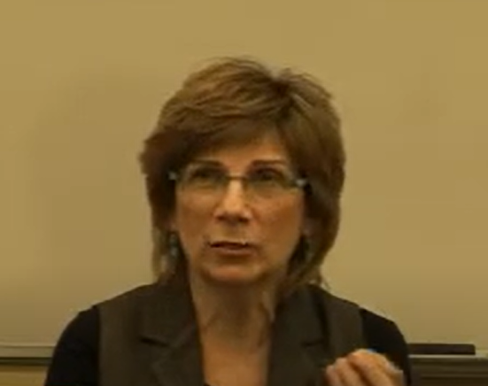 בזמן השבעה על אמו; רעייתו של השר לשעבר נפטרה