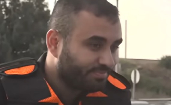 'הייתי קשור לעמוד': הרופא ששרד את הטבח של חמאס