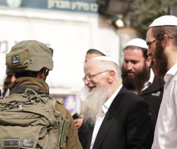 הרב שמואל אליהו במכתב לדן חלוץ: "תבקש סליחה"