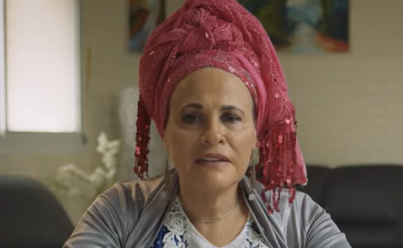 הסרוגה ששבעת בניה וחתניה נלחמים בחזית. צפו