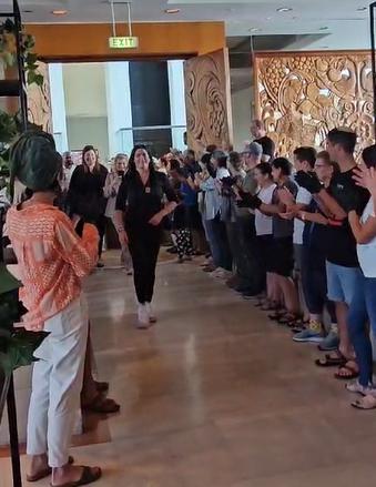 כאות תודה: אנשי קיבוץ סעד בישלו ארוחה לעובדי המלון