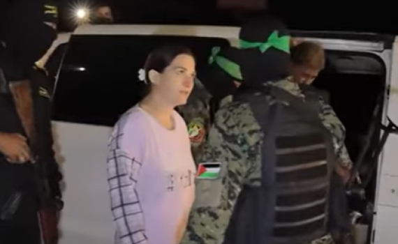 גיבורה: החטופה העמידה את המחבל במקום. צפו