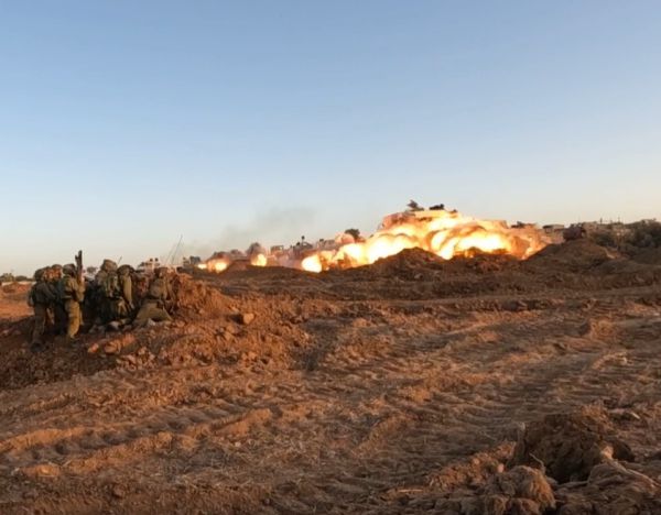 צפו בתיעוד: כוחות צה"ל מעמיקים את האחיזה בעזה