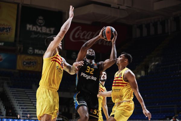 אחרי משחק דרמטי: מכבי תל אביב הפסידה לברצלונה