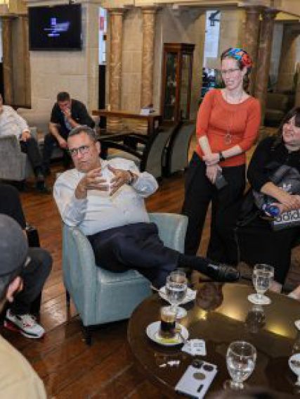 מירושלים באהבה: כך נערכה עיריית ירושלים לקליטת המפונים