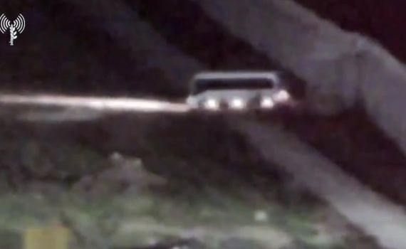 תיעוד: רגע כניסת החטופות לשטח מדינת ישראל