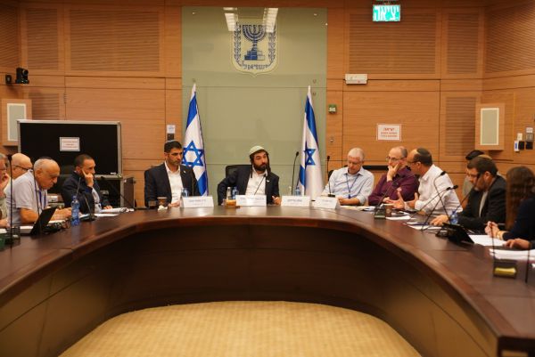 קשיי הקליטה באיו"ש: "למה לוקח הרבה זמן? זה חיי אדם"