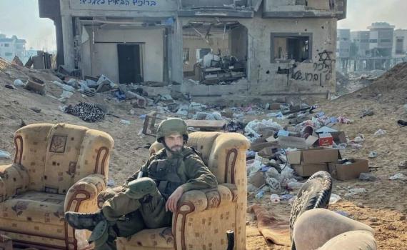 בקשת פוטושופ תמימה הפכה לסערה ברשת