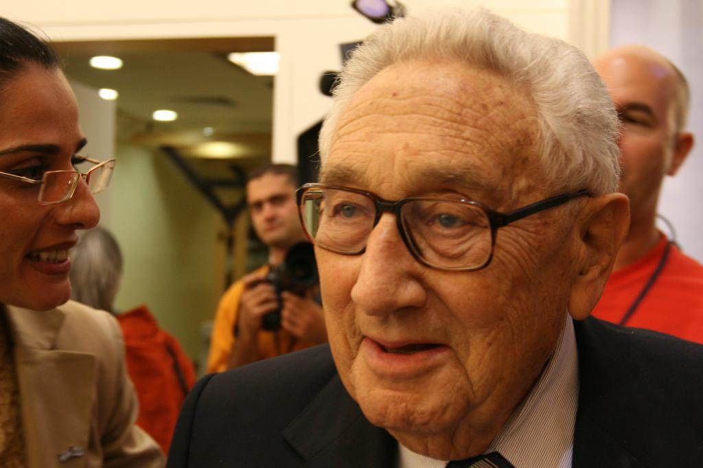 מזכיר המדינה האמריקאי הנרי קיסינג'ר הלך לעולמו