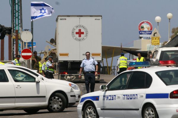 מתרגשים ומחכים: החטופים הועברו לידי צה"ל