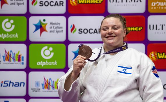 בגלל המלחמה: רז הרשקו לא תוכל להתחרות באליפות העולם