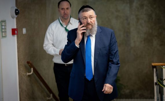 השר בן צור מבהיר: דבריי הוצאו מהקשרם