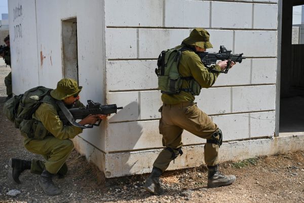 נלחמות על הבית: חזית האמהות לאחר השבת השחורה