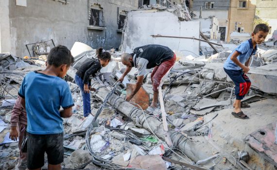 מספר ההרוגים הפלסטינים עבר את ה-10,000