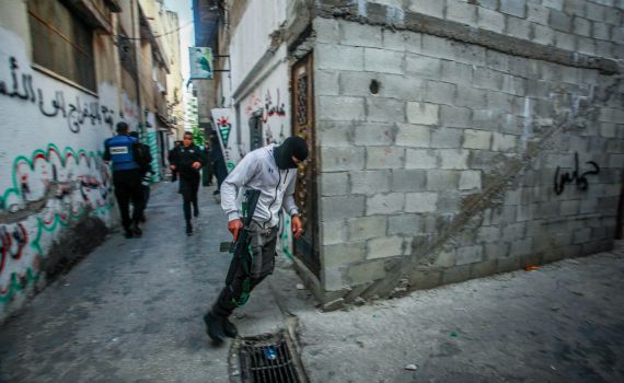 מתוך עזה: מעל 100 מחבלים נלקחו לחקירה