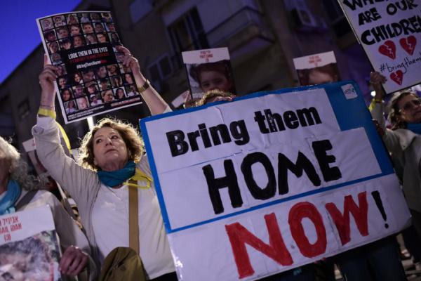 האב הסרוג שבנו חטוף נגד העסקה: "יישפך דם יהודי"