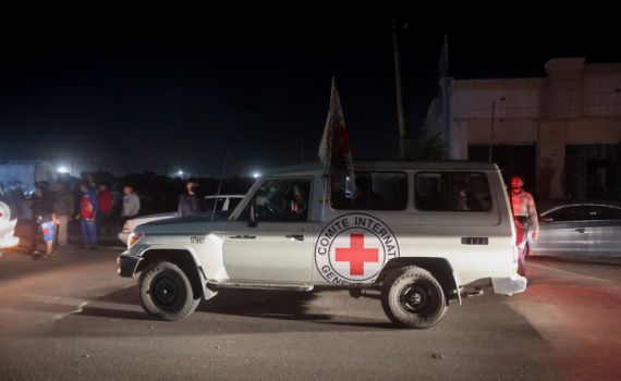 כצפוי: חמאס מעכב את שחרור החטופים הנוספים