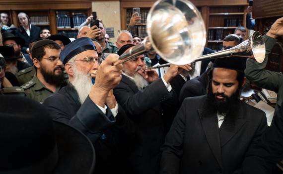 גלריה: תפילה בקבר רחל בהשתתפות מפקד מג"ב