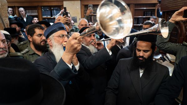 גלריה: תפילה בקבר רחל בהשתתפות מפקד מג"ב