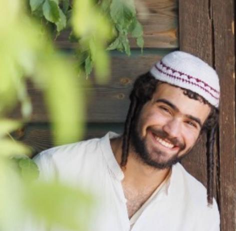 "ביום הראשון בצבא, גלעד הציב דרישה למ"פ"