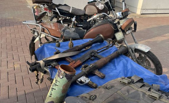 המשטרה הודיעה: נגנבו אופנועים וטנדרים של חמאס