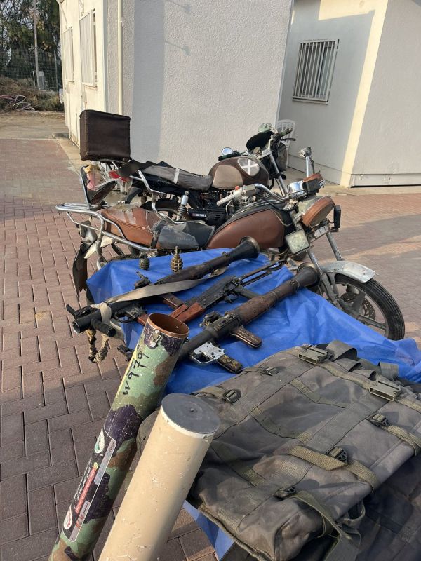 המשטרה הודיעה: נגנבו אופנועים וטנדרים של חמאס