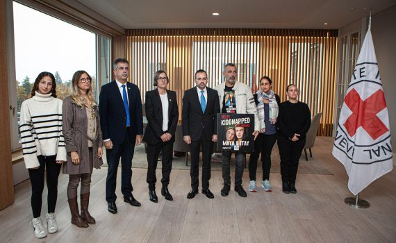 כהן לנשיאת הצלב האדום: "חייבים לבקר את החטופים"