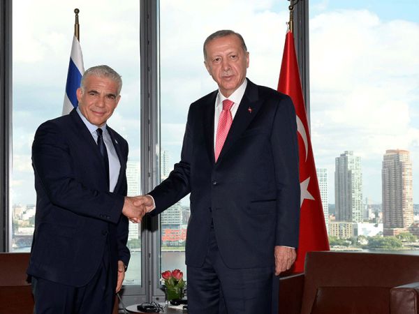 לפיד עונה לארדואן: "אדם עם רקורד מחריד"