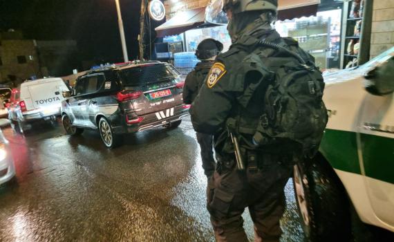 פשיעה ללא שליטה: המשטרה חוקרת ניסיון רצח כפול בעיר רמלה