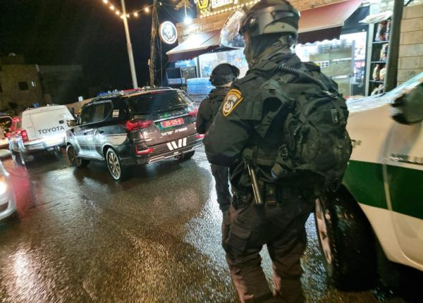 פשיעה ללא שליטה: המשטרה חוקרת ניסיון רצח כפול בעיר רמלה